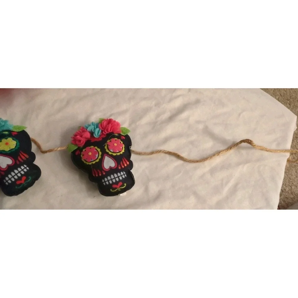 Day Of The Dead 6 In Sugar Skull Garland